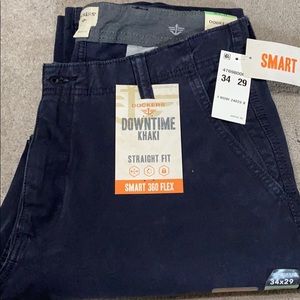 Dockers NWT downtime khaki straight fit 34x29